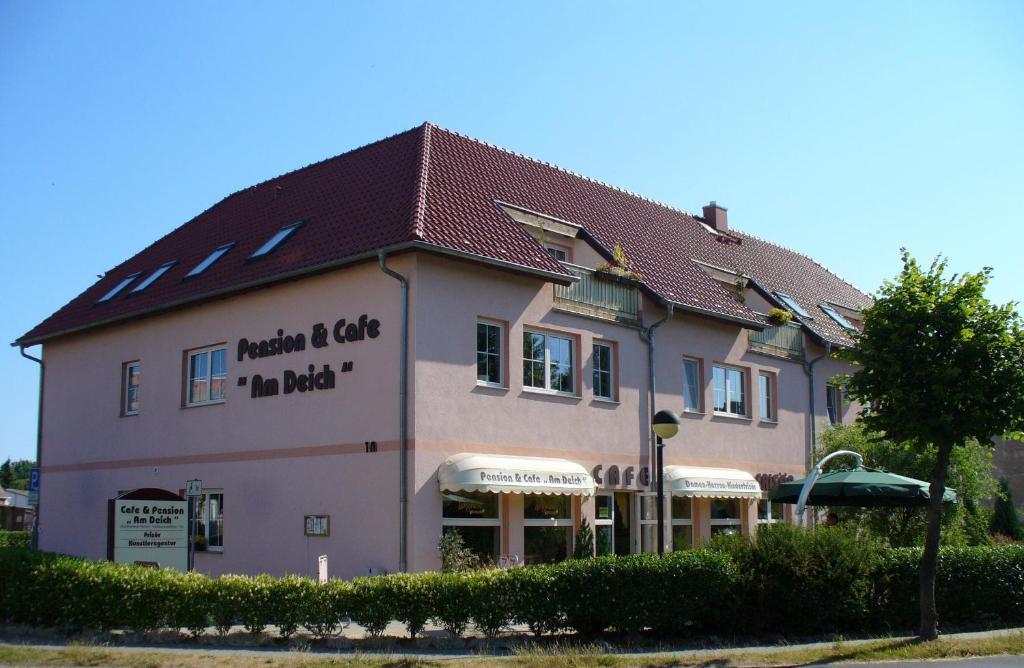 Pension Am Deich Kröslin Esterno foto