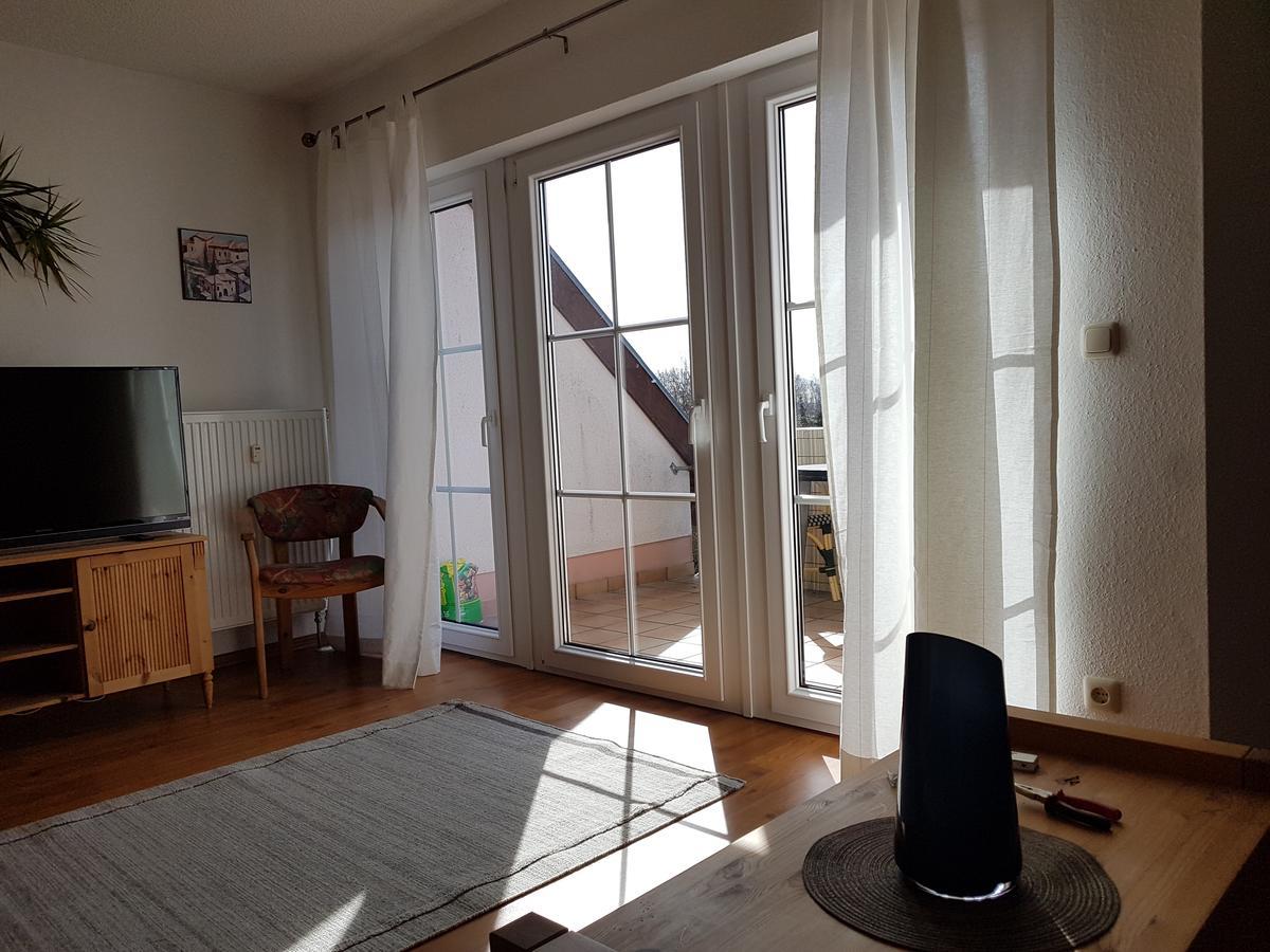 Pension Am Deich Kröslin Esterno foto